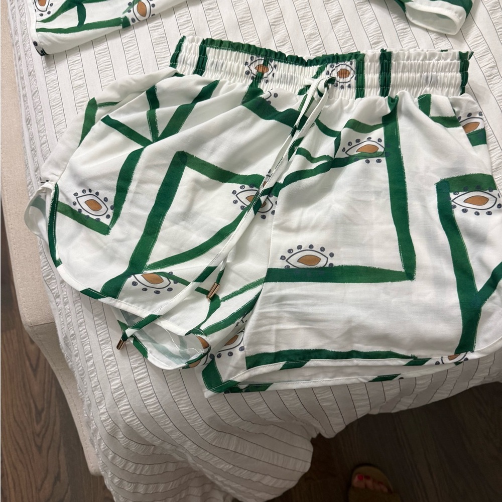 Commense Green and off white set - Picture 6 of 8